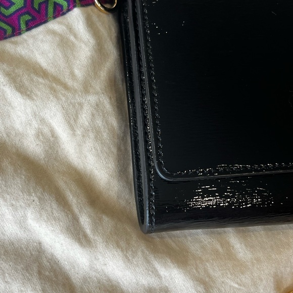 TORY BURCH Patent Leather Wallet On Chain Black - Picture 3 of 9